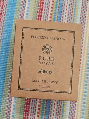 Pure Royal "Make Me Happy" Eco Fragrance Candle - New, in box